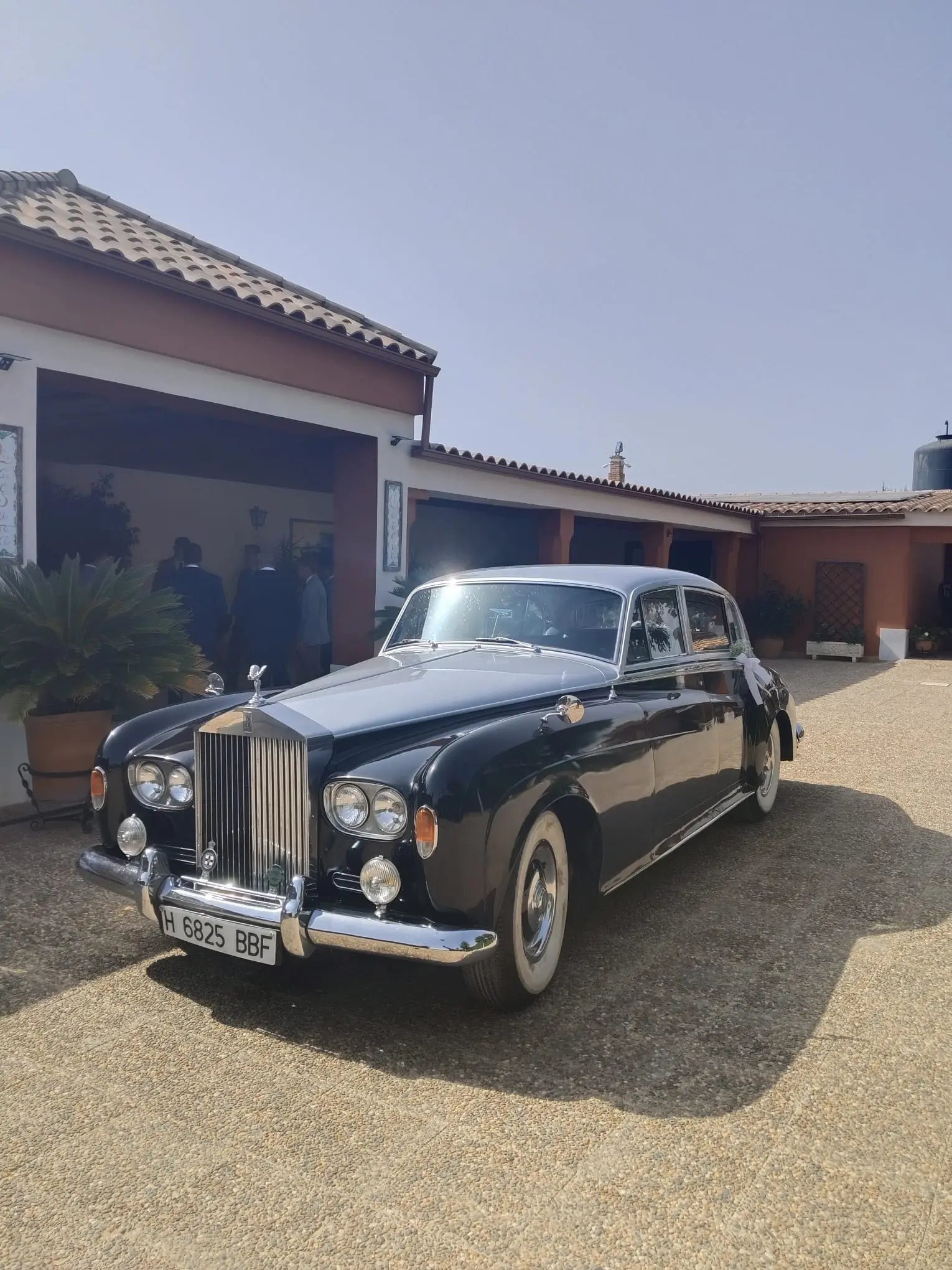 Rolls-Royce Silver Cloud LWB Carroceria larga 1963 - Coche clásico para alquiler en bodas Sevilla - Imagen 5 de 9